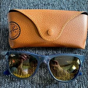 WORN ONCE- RAYBAN wayfarers- RB4184 - Navy with Brown lenses